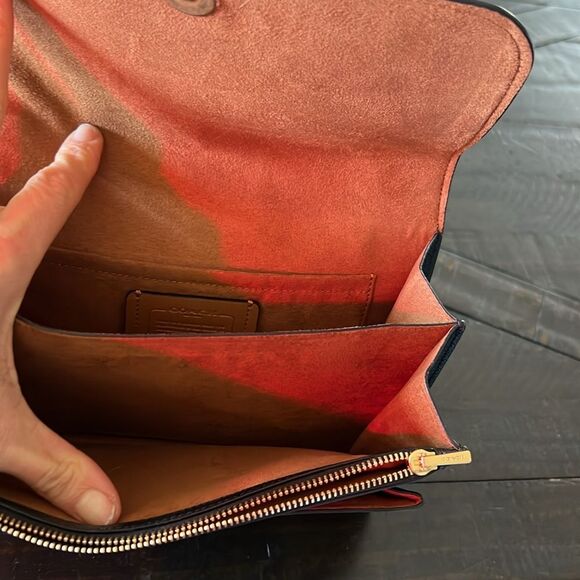 Coach Pebbled Klare Crossbody Gold Black Convertible Shoulder Purse Bag - Picture 6 of 6